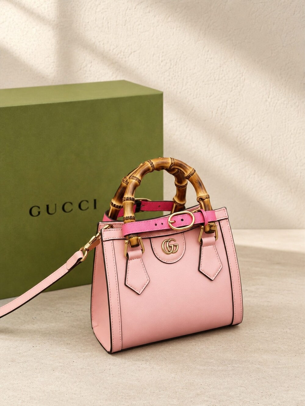 Gucci Mini Diana Pink Calfskin Handbag with Bamboo Handles - Picture 4 of 5